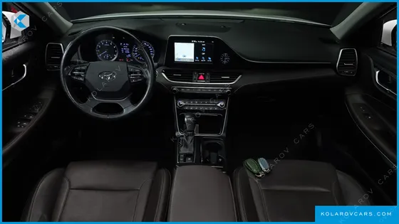 HYUNDAI GRANDEUR 2.4 PREMIUM