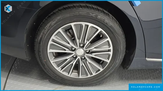 HYUNDAI GRANDEUR EXCLUSIVE