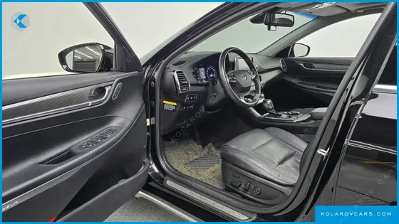 HYUNDAI GRANDEUR 2.4 PREMIUM