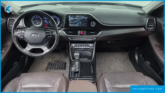 HYUNDAI GRANDEUR 2.4 PREMIUM