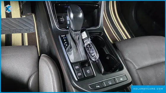 HYUNDAI GRANDEUR EXCLUSIVE