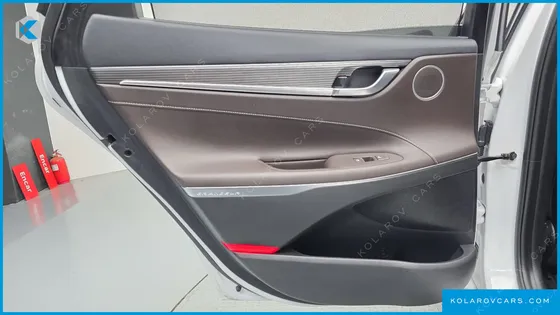 HYUNDAI GRANDEUR EXCLUSIVE