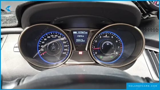 HYUNDAI GENESIS 200 TURBO S