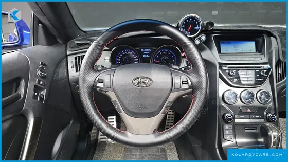 HYUNDAI GENESIS 200 TURBO S