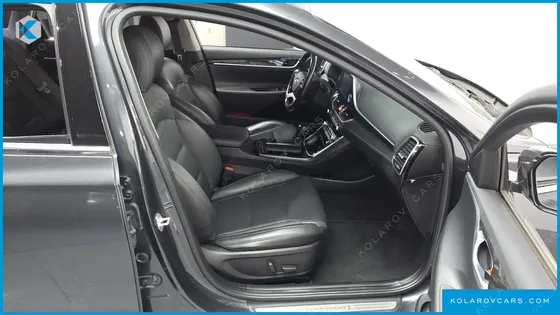 HYUNDAI GRANDEUR 3.0 MODREN BASIC (RENTAL CAR)