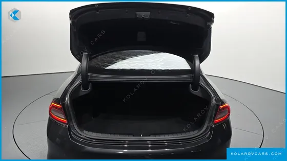 HYUNDAI GRANDEUR 3.0 MODREN BASIC (RENTAL CAR)