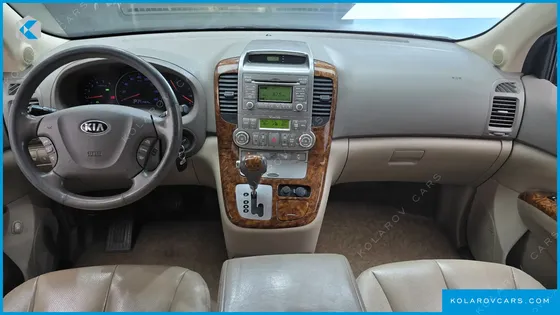 KIA CARNIVAL GRAND CARNIVAL HI LIMOUSINE GLX