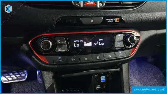 HYUNDAI I30 1.4 TURBO