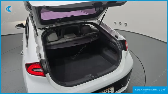 HYUNDAI IONIQ Q