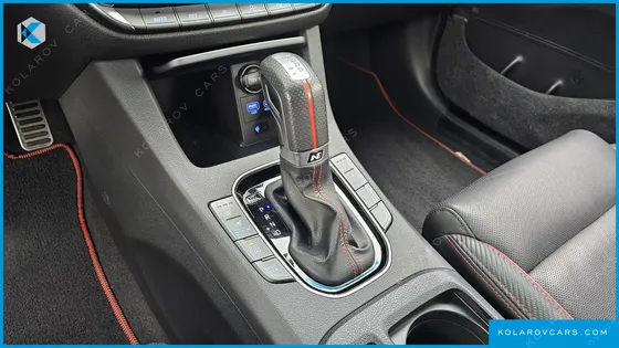 HYUNDAI I30 1.6 TURBO