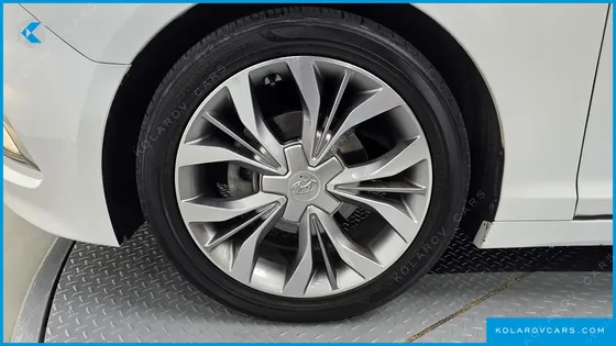 HYUNDAI SONATA 2.0 PREMIUM