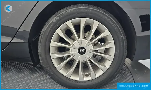 HYUNDAI SONATA 2.0 CARE+