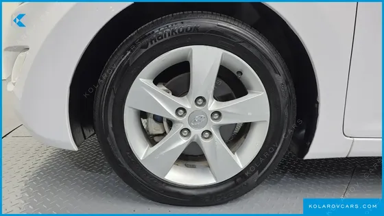 HYUNDAI ELANTRA (AVANTE) M16 GDI SMART