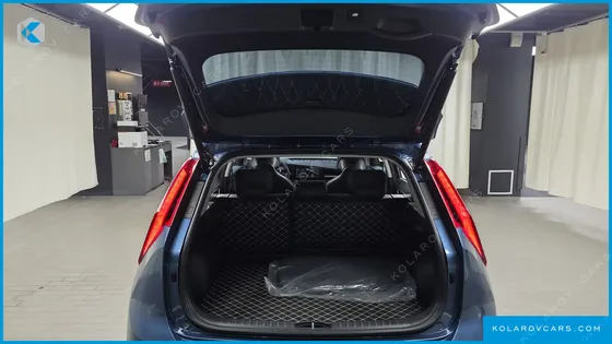 KIA NIRO EARTH