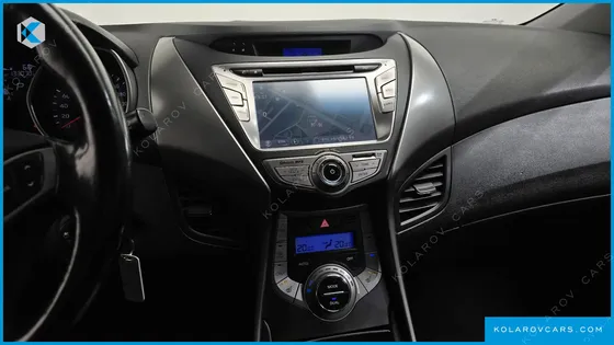 HYUNDAI ELANTRA (AVANTE) M16 GDI SMART