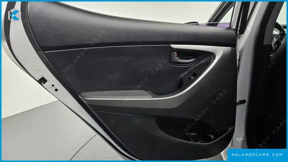 HYUNDAI ELANTRA (AVANTE) M16 GDI SMART