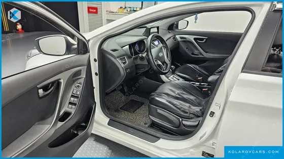 HYUNDAI ELANTRA (AVANTE) M16 GDI LUXURY