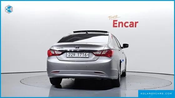 HYUNDAI SONATA LPI TOP