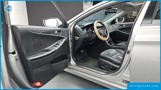 HYUNDAI SONATA LPI TOP