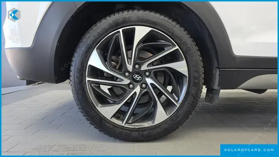 HYUNDAI TUCSON DIESEL 2.0 4WD