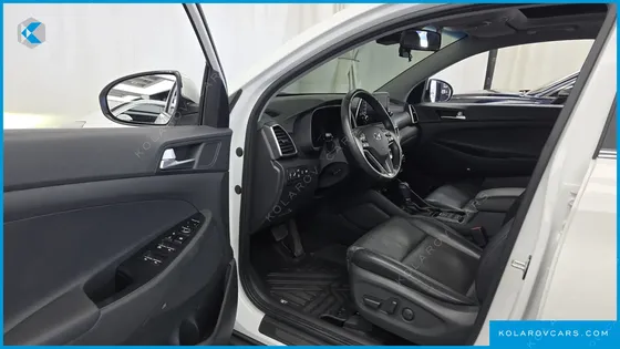 HYUNDAI TUCSON DIESEL 2.0 4WD