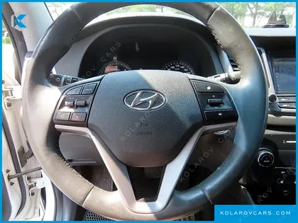 HYUNDAI TUCSON DIESEL 1.7 2WD