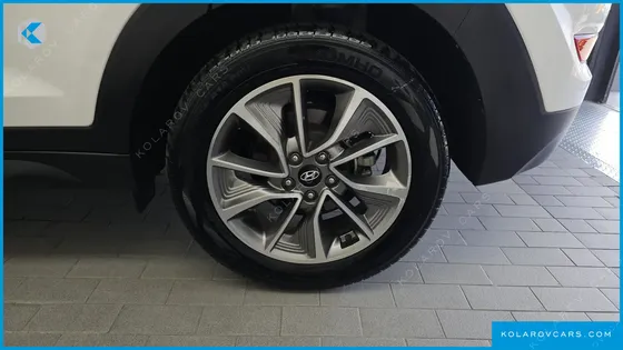 HYUNDAI TUCSON DIESEL 1.7 2WD