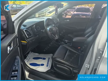 HYUNDAI TUCSON DIESEL 1.6 2WD