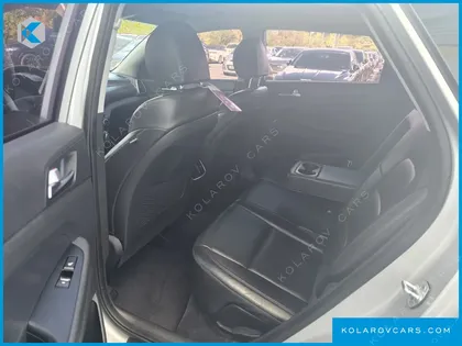 HYUNDAI TUCSON DIESEL 1.6 2WD