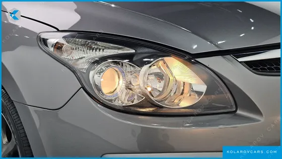 HYUNDAI I30 1.6 VVT LUXURY