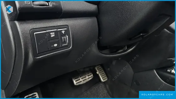 HYUNDAI I30 1.6 VVT LUXURY