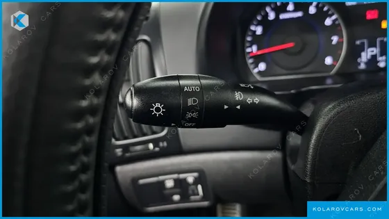 HYUNDAI I30 1.6 VVT LUXURY
