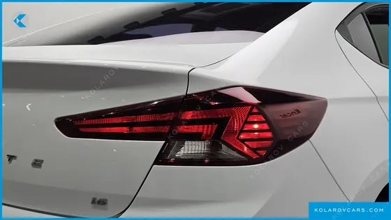 HYUNDAI ELANTRA (AVANTE) 1.6
