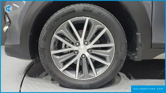 HYUNDAI TUCSON DIESEL 1.7 2WD