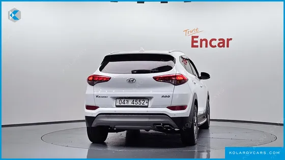 HYUNDAI TUCSON DIESEL 2.0 2WD