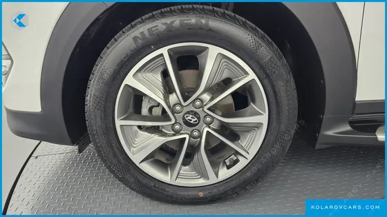 HYUNDAI TUCSON DIESEL 2.0 2WD