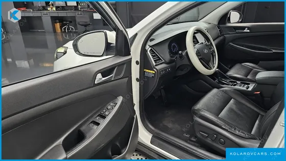 HYUNDAI TUCSON DIESEL 2.0 2WD