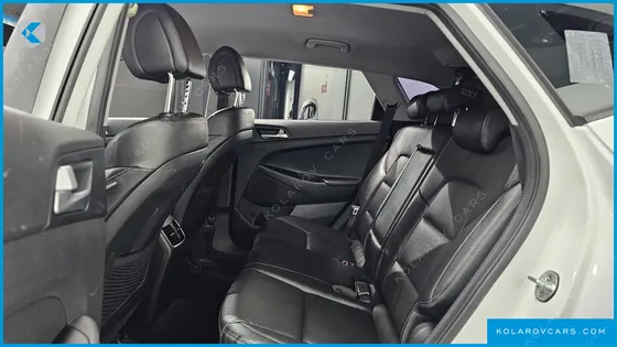 HYUNDAI TUCSON DIESEL 2.0 2WD