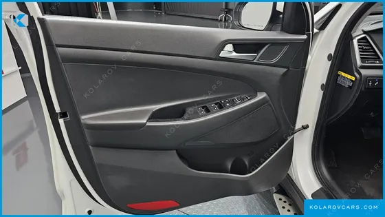 HYUNDAI TUCSON DIESEL 2.0 2WD