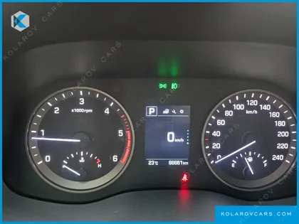 HYUNDAI TUCSON DIESEL 2.0 2WD