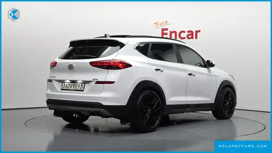 HYUNDAI TUCSON DIESEL 2.0 2WD
