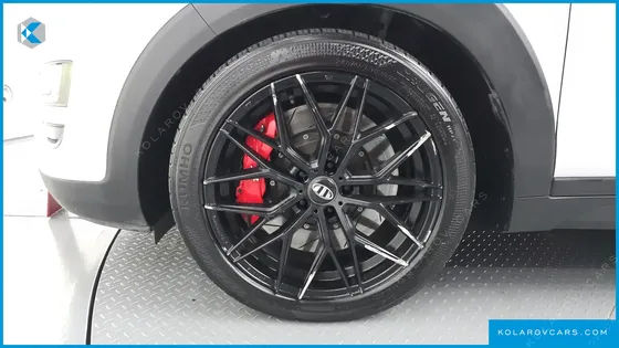 HYUNDAI TUCSON DIESEL 2.0 2WD