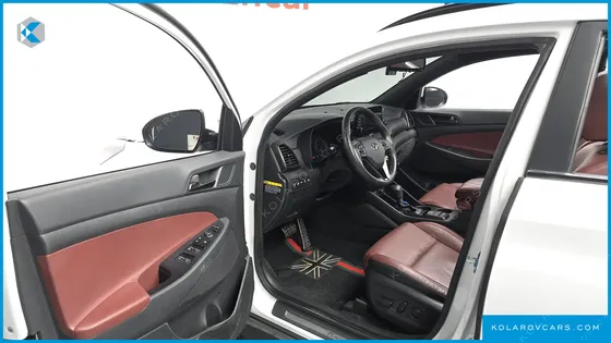 HYUNDAI TUCSON DIESEL 2.0 2WD