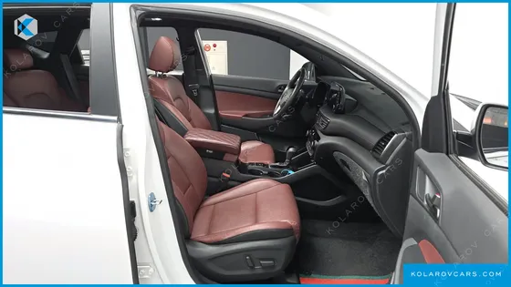 HYUNDAI TUCSON DIESEL 2.0 2WD