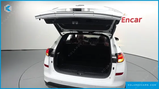 HYUNDAI TUCSON DIESEL 2.0 2WD