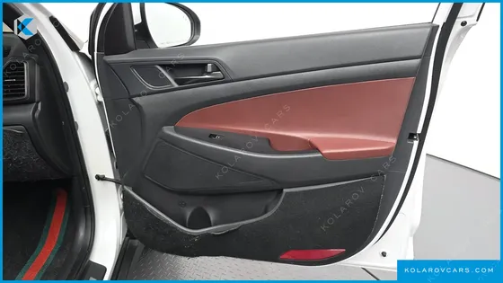 HYUNDAI TUCSON DIESEL 2.0 2WD
