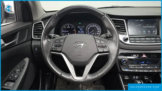 HYUNDAI TUCSON DIESEL 2.0 4WD
