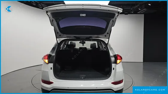 HYUNDAI TUCSON DIESEL 2.0 4WD