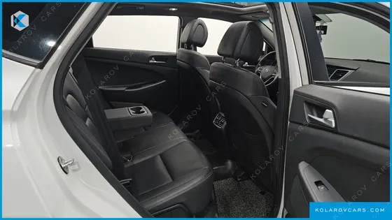 HYUNDAI TUCSON DIESEL 2.0 4WD