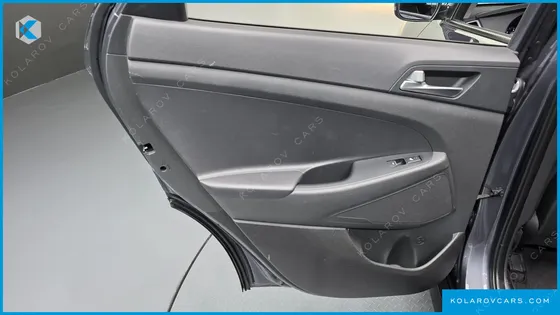 HYUNDAI TUCSON DIESEL 2.0 2WD